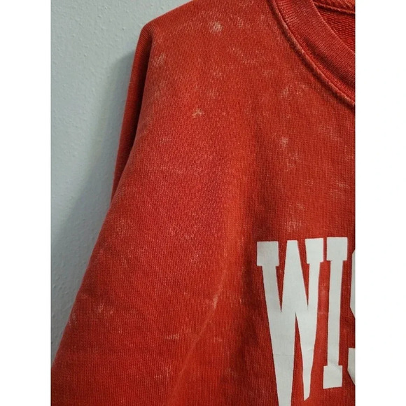 University of Wisconsin Badgers Distressed Sweatshirt Men's Small Long Sleeve - Picture 3 of 16